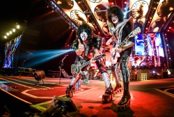 Kiss, O2 arena, Praha, 8.6.2015