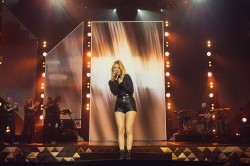 Ellie Goulding, O2 Arena, Praha, 30.1.2016