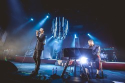 Hurts, Forum Karlín, Praha, 17.11.2017