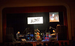 Vít Švec Trio, Jazzinec, Trutnov, 25.3.2006 small