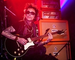 Earl Slick