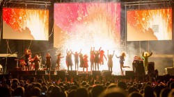 Björk, Berlin Festival, Tempelhof, Berlín, 7.9.2013 