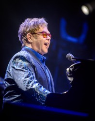 Elton John, O2 arena, Praha, 18.12.2013