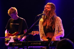 Nneka, Lucerna Music Bar, Praha, 6.8.2015