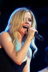 Avril Lavigne, Live