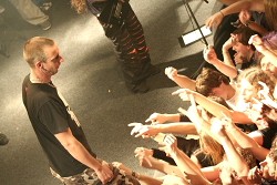 Clawfinger, Praha, 20.1.2006 small e