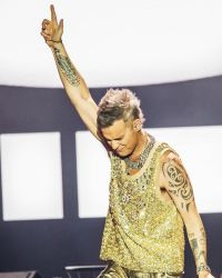 Robbie Williams, Mad Cool Festival, Villaverde Alto, Madrid, Španělsko, 6.-8.7.2023