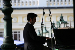 Vijay Iyer, UI, 19.6.2006 small d