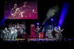 Satchvai band - Joe Satriani & Steve Vai, Forum Karlín, Praha, 20.7.2025