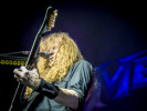 VIDEO: Megadeth v "Let There Be Shred" bojují v ringu a oslavují kytaru jako nástroj ničení i potěšení 