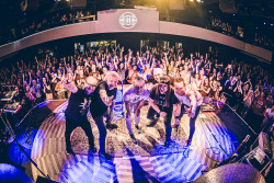 Mňága a Žďorp, Lucerna Music Bar, Praha, 14.12.2025