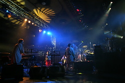 Monkey business, Lucerna, Praha, 21.12.2006, small 14