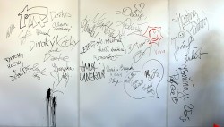 Xfactor, Podpisy vyřazených finalistů, finále, Praha, 1.6.2008