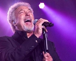 Tom Jones Live 2009