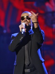 George Michael, Státní opera, Praha, 22.8.2011