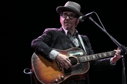 Elvis Costello, Praha, Kongresové Centrum, 4.11.2011