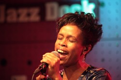 Tonya Graves, Praha, Jazz Dock, 21.11.2011