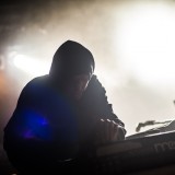 Ben Frost, Meetfactory, Praha, 23.5.2014