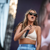 Mimi Webb, Sziget - den 3, Óbudai island, Budapešť, Maďarsko, 12.8.2023