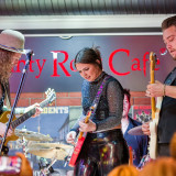 Blues Caravan 2023 – Ashley Sherlock, Will Jacobs, Ally Venable, Bounty Rock Cafe, Olomouc, 26.9.2023