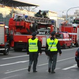 Kabát, Vypich, Praha, 12.9.2009 - hasiči a hlídkující policisté